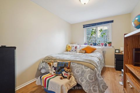 Photo 16 at 34 Corvus Star Way, Henry Farm, Toronto