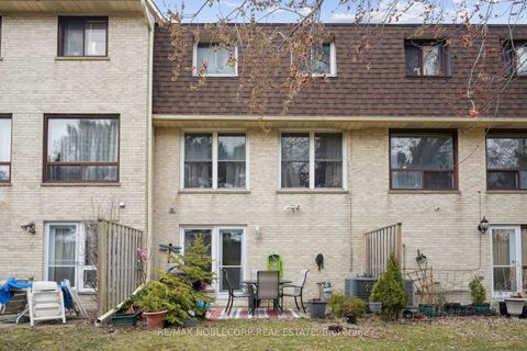 Photo 24 at 34 Corvus Star Way, Henry Farm, Toronto