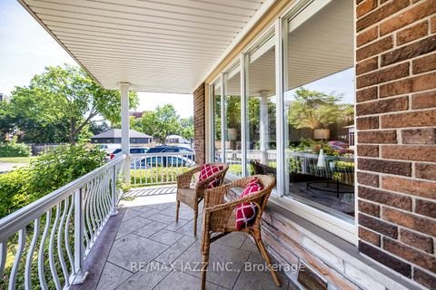 Photo 4 at 54 Bartel Drive, Jane Heights, Toronto