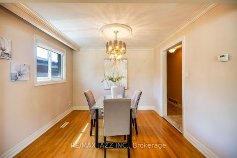 Photo 11 at 54 Bartel Drive, Jane Heights, Toronto