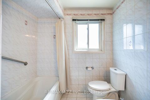 Photo 19 at 54 Bartel Drive, Jane Heights, Toronto