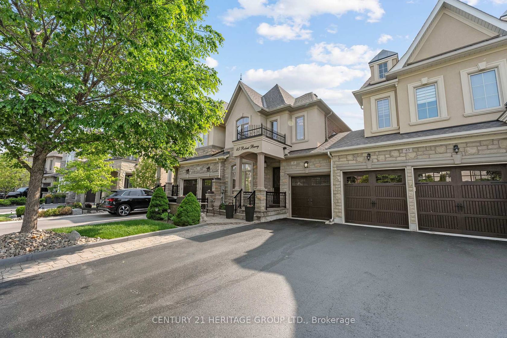45 Robert Berry Crescent, King City, King 