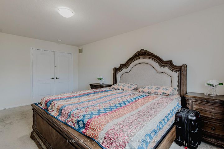 Photo 32 at 256 Bedrock Drive, Stoney Creek Mountain, Hamilton