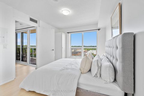 Photo 13 at 921 - 181 Village Green Square, Malvern West, Toronto