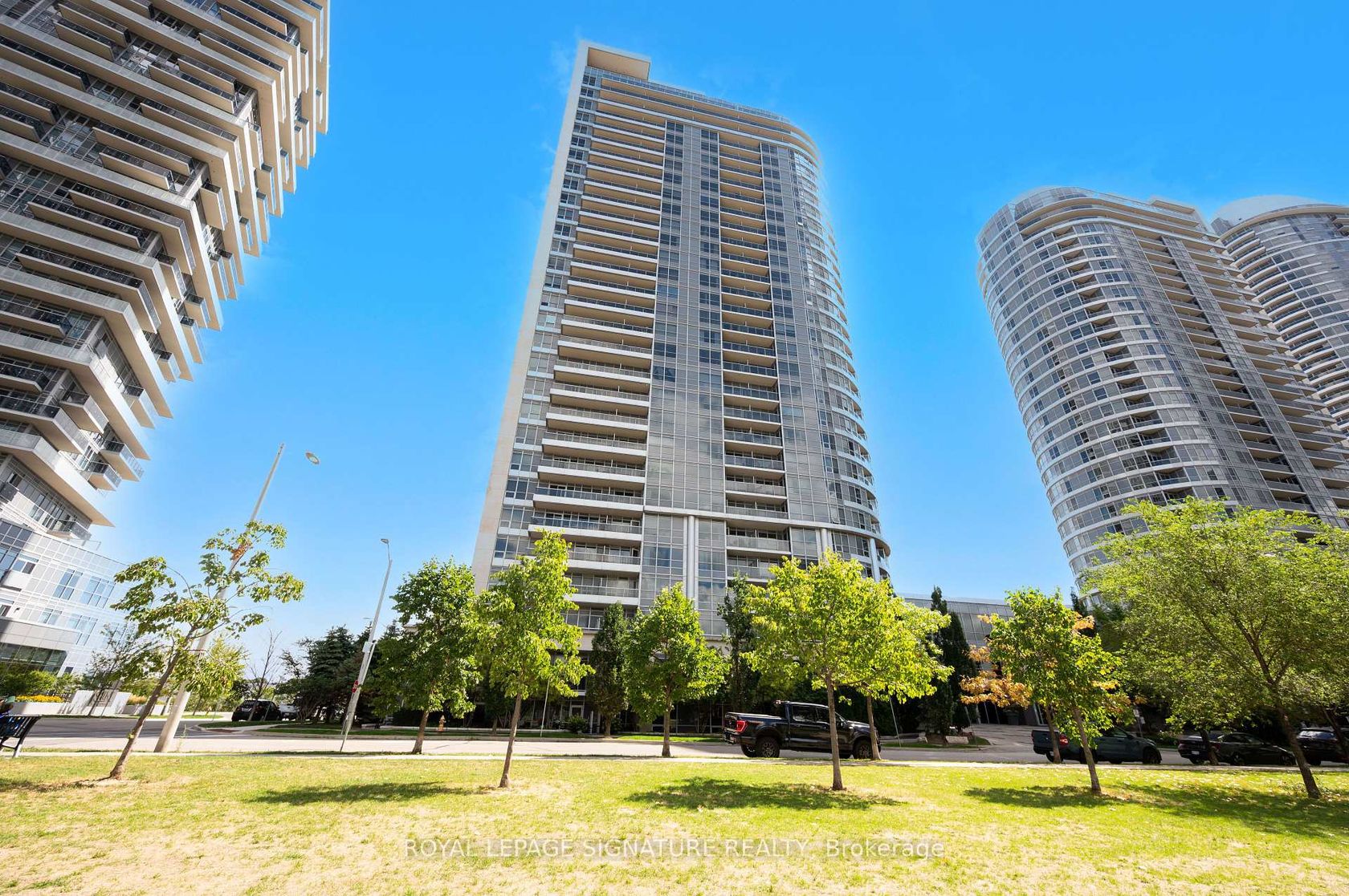 921 - 181 Village Green Square, Malvern West, Toronto 