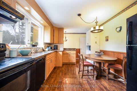 Photo 6 at 48 Greengrove Crescent, Donalda, Toronto