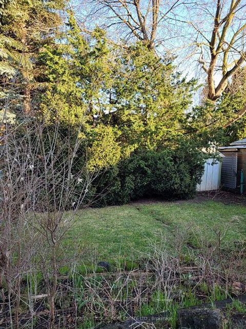 Photo 11 at 241 Eileen Avenue, Smythe, Toronto