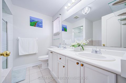 Photo 21 at 40 Tuscana Boulevard, Patterson, Vaughan