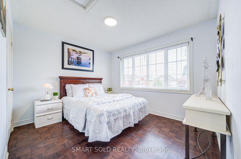 Photo 24 at 40 Tuscana Boulevard, Patterson, Vaughan