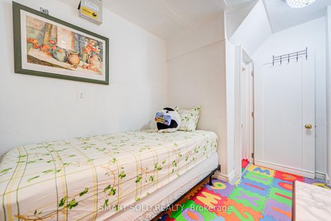 Photo 33 at 40 Tuscana Boulevard, Patterson, Vaughan