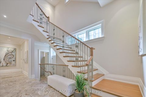 Photo 5 at 94 Inglewood Drive, Moore Park, Toronto