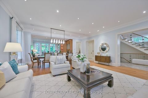 Photo 8 at 94 Inglewood Drive, Moore Park, Toronto