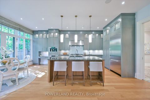 Photo 11 at 94 Inglewood Drive, Moore Park, Toronto
