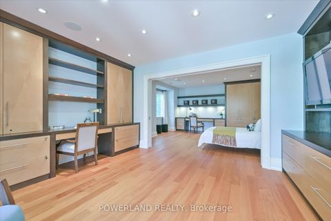 Photo 27 at 94 Inglewood Drive, Moore Park, Toronto