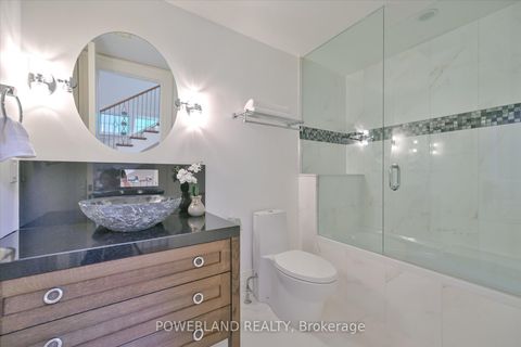 Photo 28 at 94 Inglewood Drive, Moore Park, Toronto