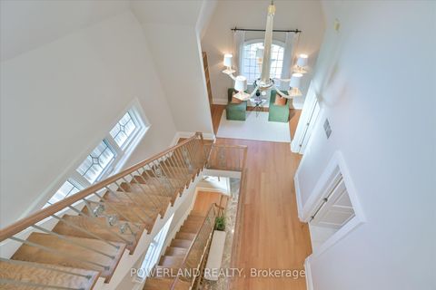 Photo 31 at 94 Inglewood Drive, Moore Park, Toronto