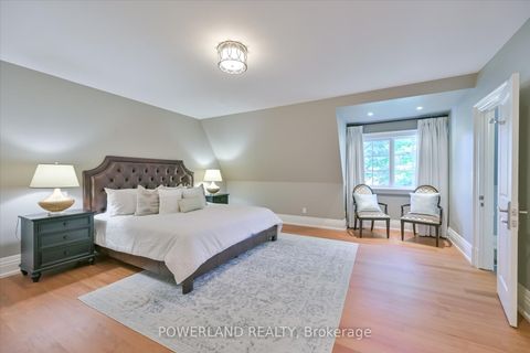 Photo 32 at 94 Inglewood Drive, Moore Park, Toronto