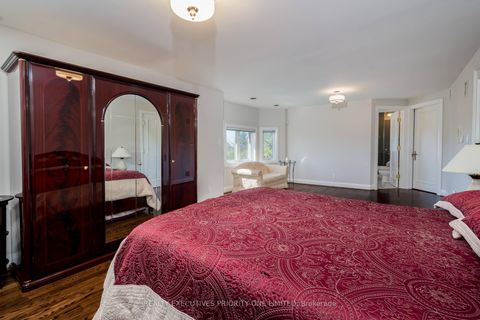 Photo 23 at 67 Stockdale Crescent, North Richvale, Richmond Hill