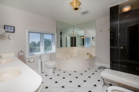 Photo 25 at 67 Stockdale Crescent, North Richvale, Richmond Hill