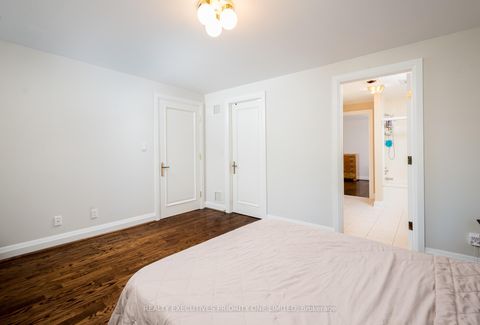 Photo 33 at 67 Stockdale Crescent, North Richvale, Richmond Hill