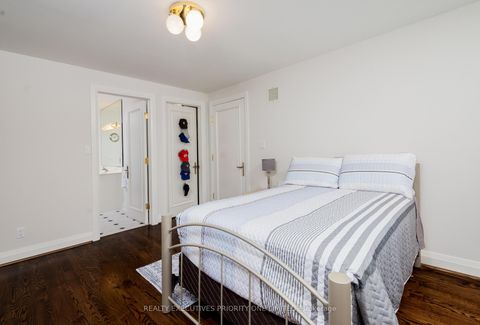 Photo 34 at 67 Stockdale Crescent, North Richvale, Richmond Hill