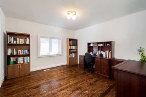Photo 36 at 67 Stockdale Crescent, North Richvale, Richmond Hill