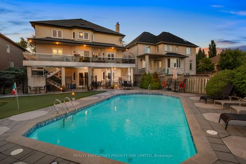 Photo 45 at 67 Stockdale Crescent, North Richvale, Richmond Hill