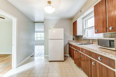 Photo 14 at 97 Mc Roberts Avenue, Davenport, Toronto