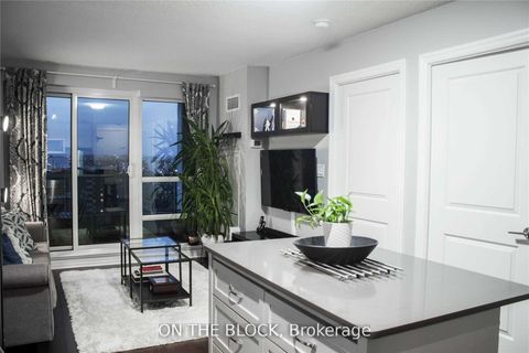 Photo 3 at 2306 - 2015 Sheppard Avenue E, Henry Farm, Toronto