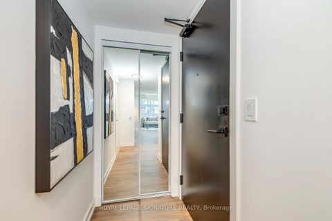 Photo 1 at 1003 - 2 Augusta Avenue, Waterfront Communities C1, Toronto