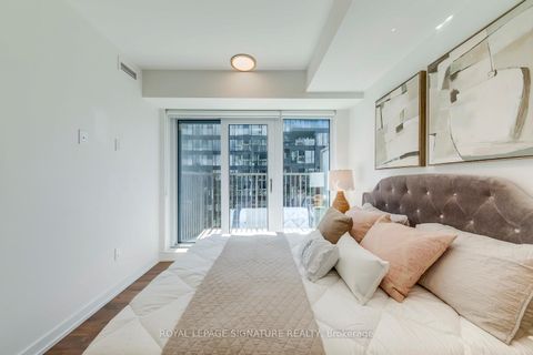 Photo 17 at 1003 - 2 Augusta Avenue, Waterfront Communities C1, Toronto
