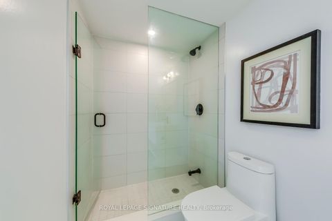 Photo 22 at 1003 - 2 Augusta Avenue, Waterfront Communities C1, Toronto