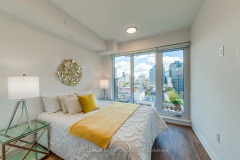 Photo 23 at 1003 - 2 Augusta Avenue, Waterfront Communities C1, Toronto