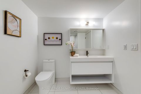 Photo 28 at 1003 - 2 Augusta Avenue, Waterfront Communities C1, Toronto