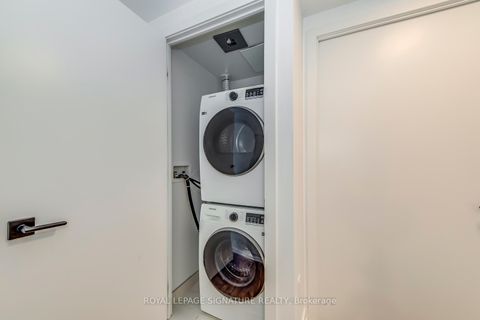 Photo 30 at 1003 - 2 Augusta Avenue, Waterfront Communities C1, Toronto