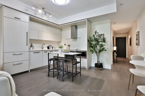 Photo 9 at #204 - 3018 Yonge Street, Lawrence Park South, Toronto
