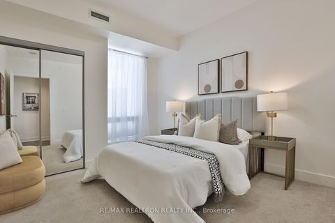 Photo 21 at #204 - 3018 Yonge Street, Lawrence Park South, Toronto