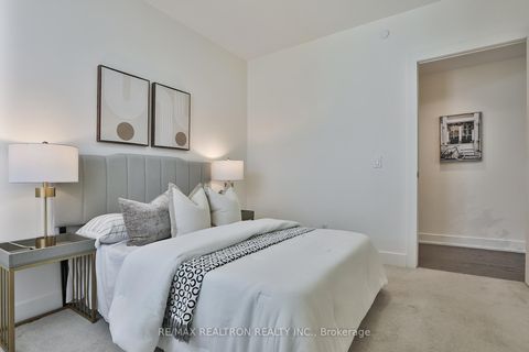 Photo 22 at #204 - 3018 Yonge Street, Lawrence Park South, Toronto