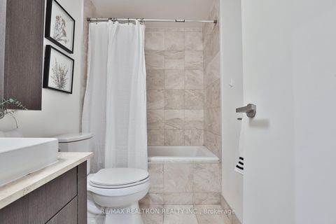 Photo 25 at #204 - 3018 Yonge Street, Lawrence Park South, Toronto