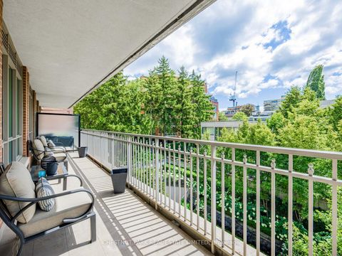 Photo 21 at 308 - 155 St Clair Avenue W, Casa Loma, Toronto Photo 21 at 308 - 155 St Clair Avenue W, Casa Loma, Toronto