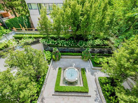Photo 26 at 308 - 155 St Clair Avenue W, Casa Loma, Toronto