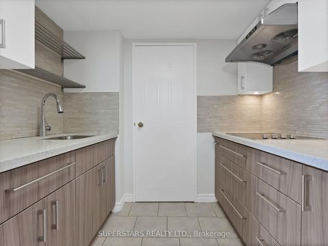 Photo 7 at 409 - 150 Alton Towers Circle, Milliken, Toronto