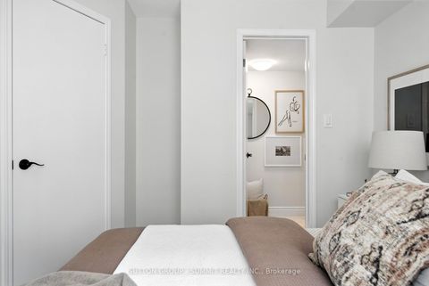 Photo 12 at 1026 - 18 Laidlaw Street, South Parkdale, Toronto