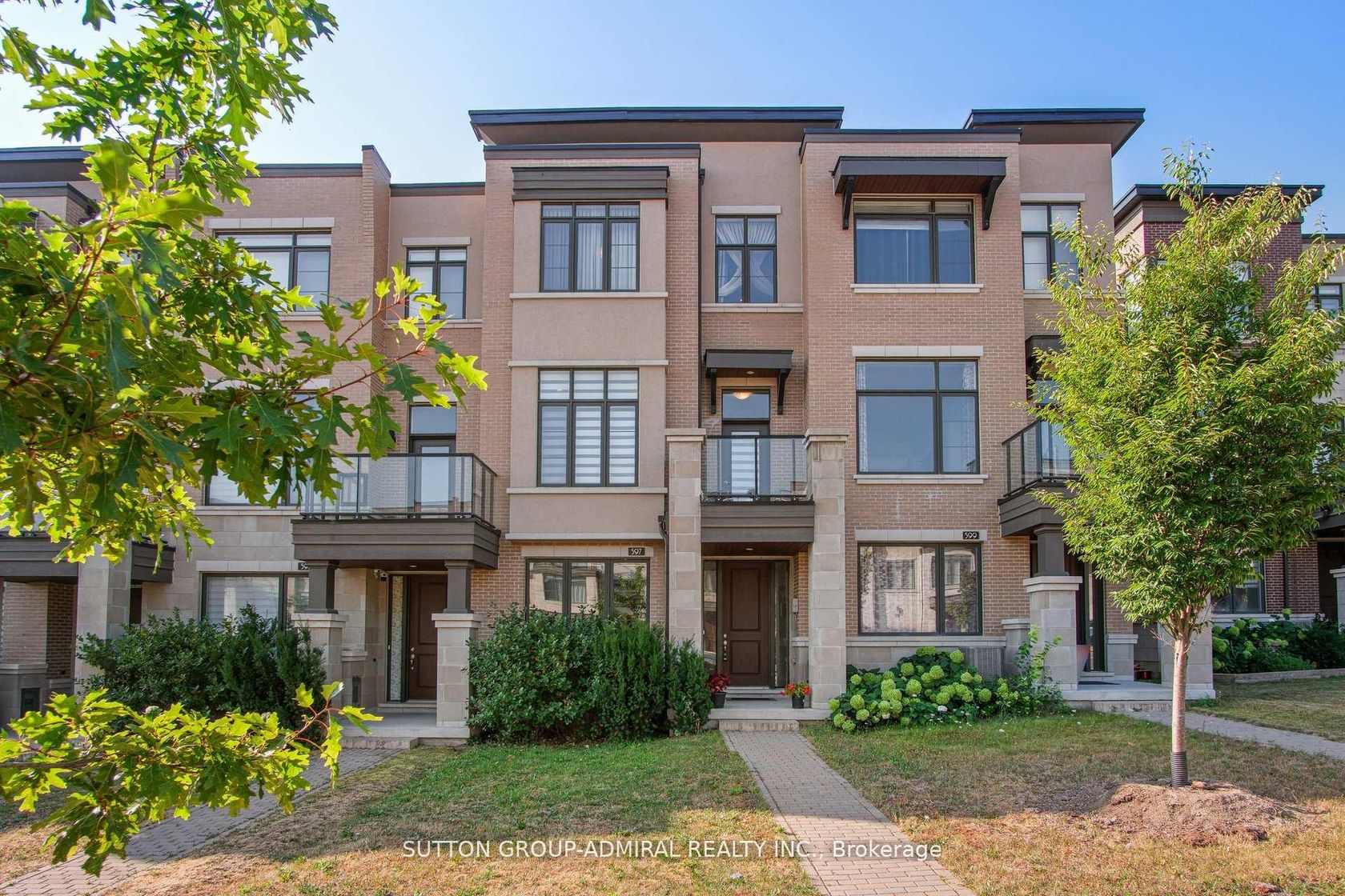 597 Marc Santi Boulevard, Patterson, Vaughan by Loree Meneguzzi Real Estate 597 Marc Santi Boulevard, Patterson, Vaughan