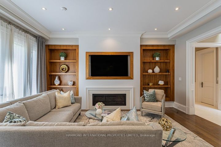 Photo 8 at 21 Hammok Crescent, Bayview Glen, Markham