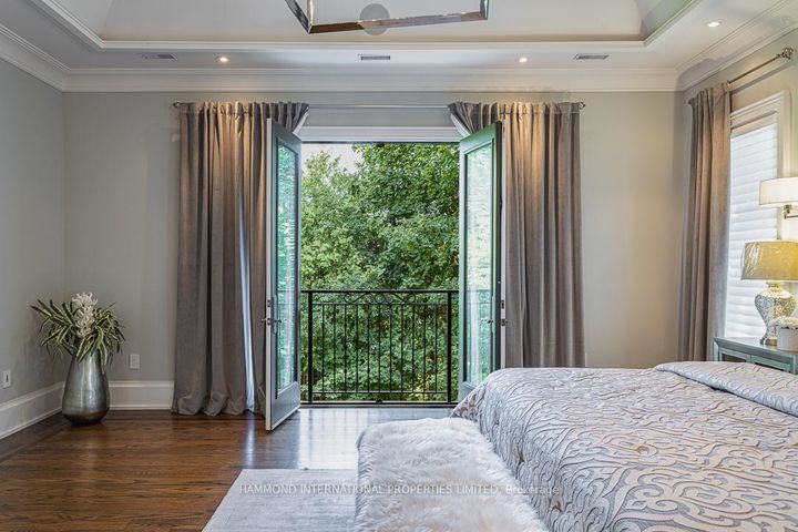 Photo 22 at 21 Hammok Crescent, Bayview Glen, Markham