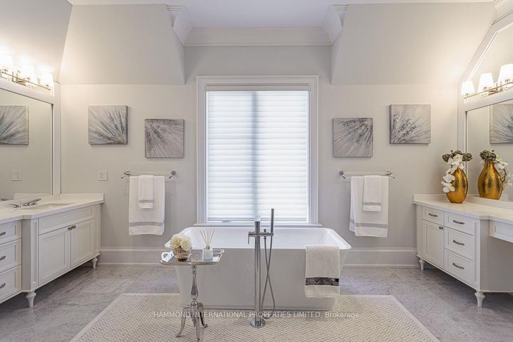 Photo 24 at 21 Hammok Crescent, Bayview Glen, Markham