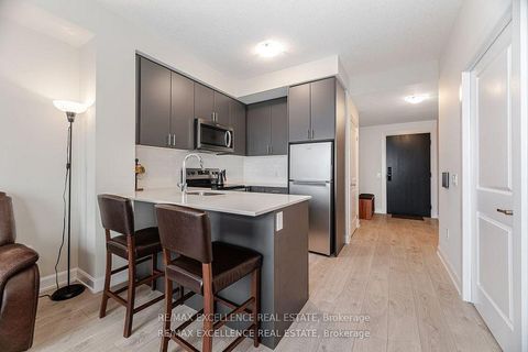Photo 8 at 2003 - 3220 WILLIAM COLSTON Avenue, JM Joshua Meadows, Oakville