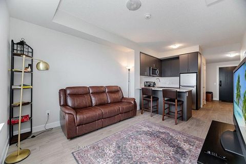 Photo 15 at 2003 - 3220 WILLIAM COLSTON Avenue, JM Joshua Meadows, Oakville