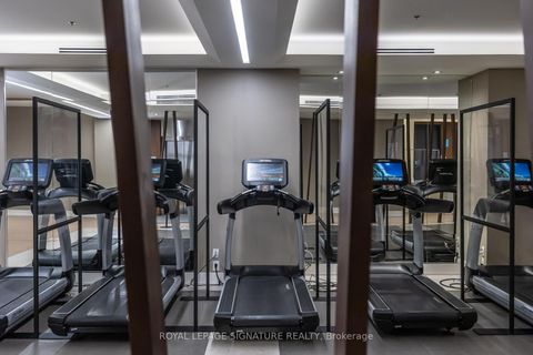 Photo 18 at 925 - 111 St Clair Avenue W, St. Clair, Toronto